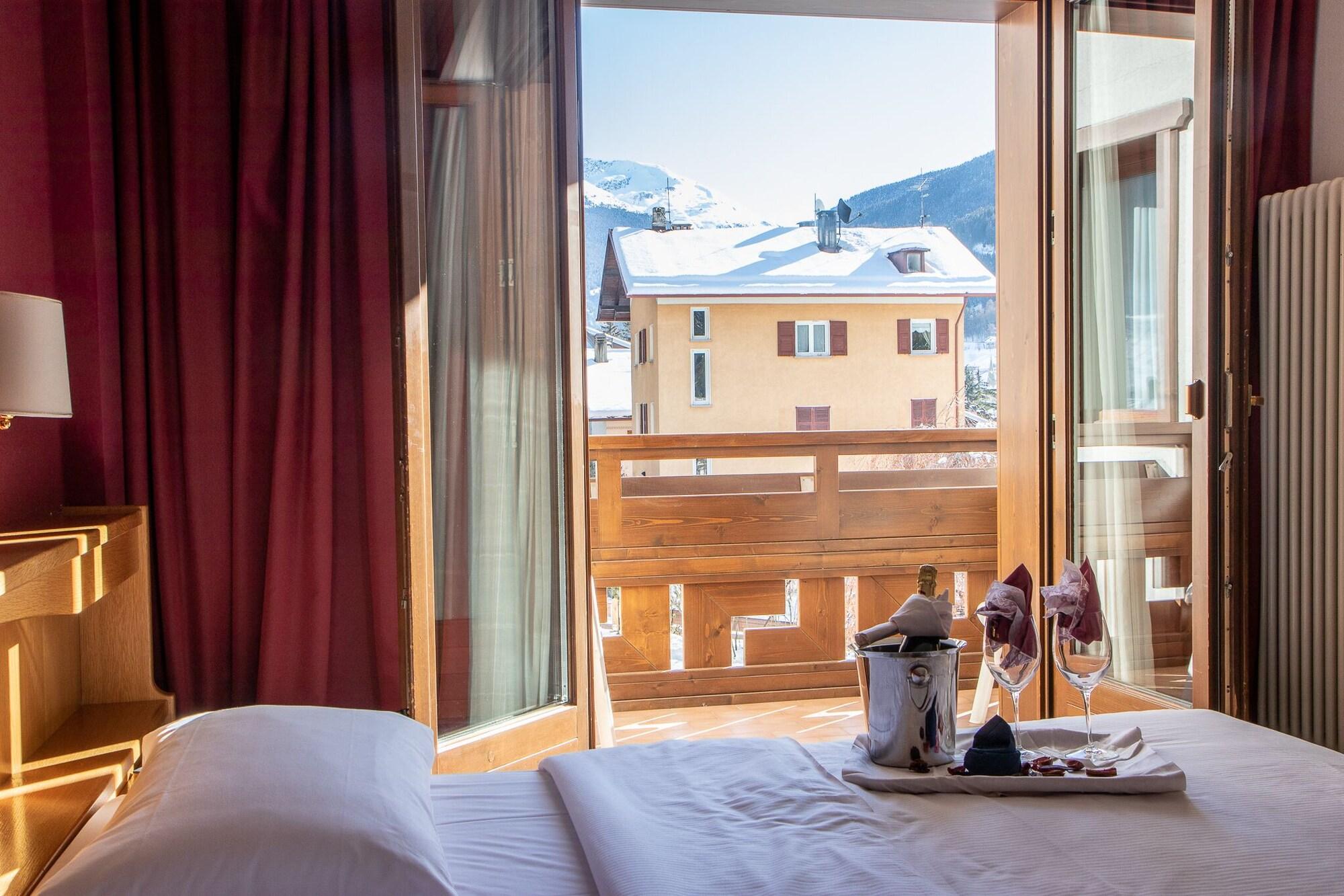 Hotel Santanton Bormio Exterior foto